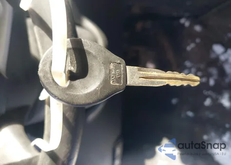 2013 Nissan Versa 1.6 Sv from USA, damaged, VIN 3N1CN7AP8DL875745